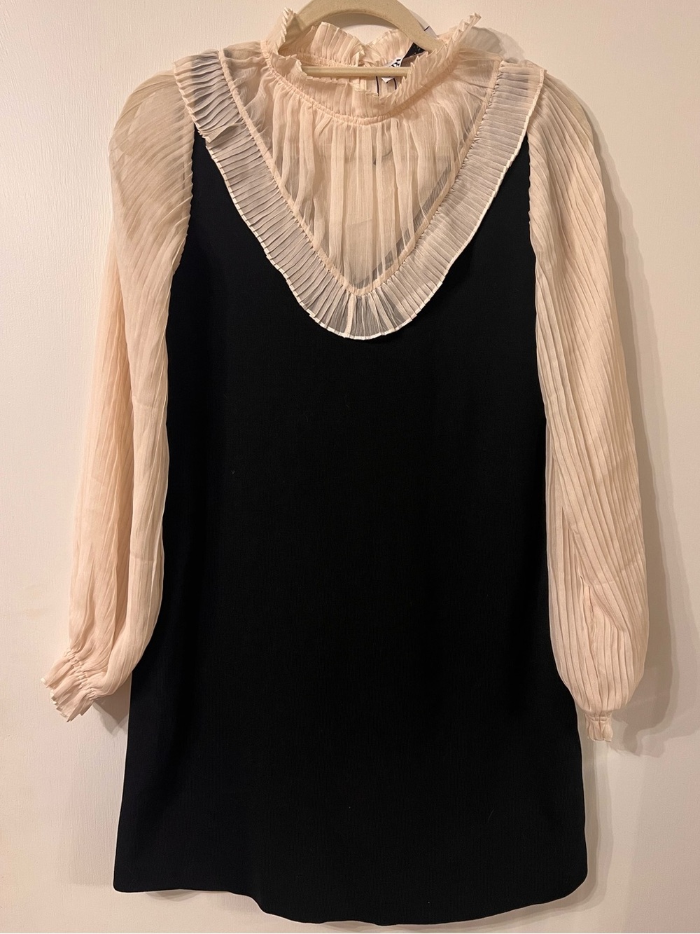 NEW ZARA BLACK COTTAGECORE HIGH NECK RUFFLE DRESS ✨
